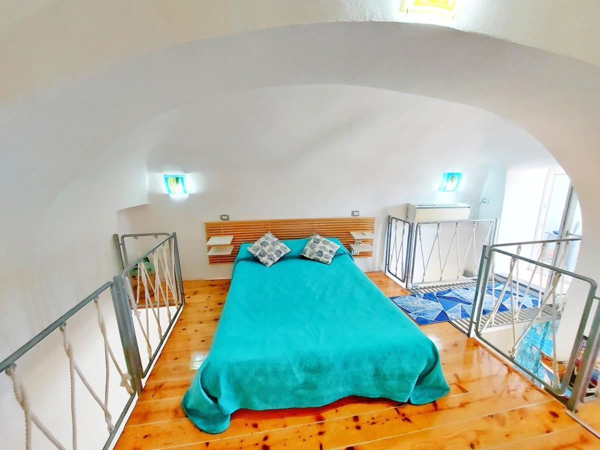 Apartamento Monolocale Azzurro Procida Exterior foto